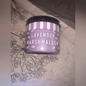 Bbw lavender marshmallow 3 wick candle